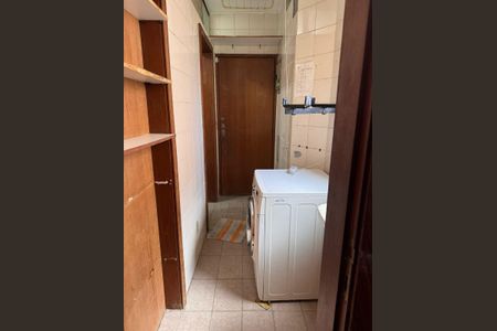 Apartamento à venda com 75m², 2 quartos e 1 vaga Apartamento à venda com 75m², 2 quartos e 1 vagaLavanderia