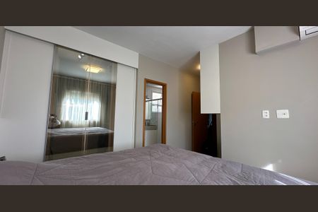 Apartamento à venda com 117m², 3 quartos e 2 vagasQuarto