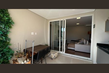 Apartamento à venda com 117m², 3 quartos e 2 vagasVaranda da Sala