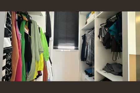 Apartamento à venda com 117m², 3 quartos e 2 vagasCloset do quarto