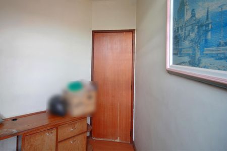 Apartamento à venda com 107m², 4 quartos e 3 vagasQuarto 5