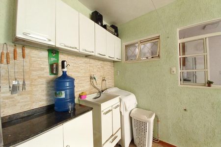 Casa à venda com 97m², 3 quartos e 2 vagas Casa à venda com 97m², 3 quartos e 2 vagasÁrea de Serviço