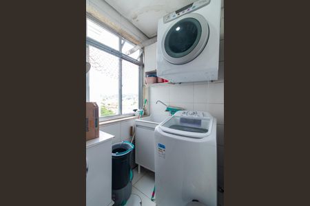 Apartamento à venda com 119m², 3 quartos e 2 vagas Apartamento à venda com 119m², 3 quartos e 2 vagasCozinha e Área de Serviço