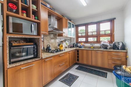 Apartamento à venda com 119m², 3 quartos e 2 vagas Apartamento à venda com 119m², 3 quartos e 2 vagasCozinha e Área de Serviço