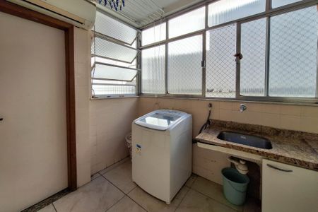 Apartamento à venda com 245m², 4 quartos e 2 vagasÁrea de Serviço