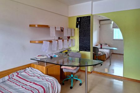 Apartamento à venda com 245m², 4 quartos e 2 vagasQuarto 2