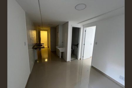 Studio à venda com 37m², 1 quarto e sem vaga Studio à venda com 37m², 1 quarto e sem vagaFoto 01