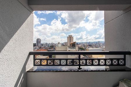 Apartamento à venda com 44m², 2 quartos e 1 vaga Apartamento à venda com 44m², 2 quartos e 1 vagaSacada