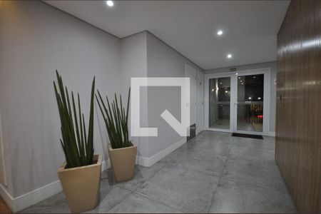 Apartamento à venda com 44m², 2 quartos e 1 vaga Apartamento à venda com 44m², 2 quartos e 1 vagaHall social