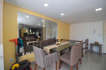 Apartamento à venda com 117m², 3 quartos e sem vagaSala