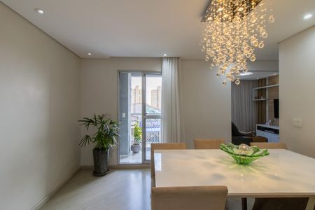 Apartamento à venda com 67m², 2 quartos e 1 vagaSala de Jantar