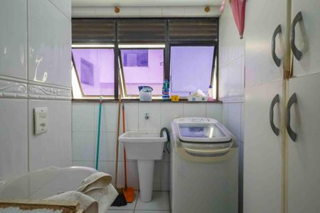 Apartamento à venda com 95m², 3 quartos e sem vaga Apartamento à venda com 95m², 3 quartos e sem vagaÁrea de Serviço