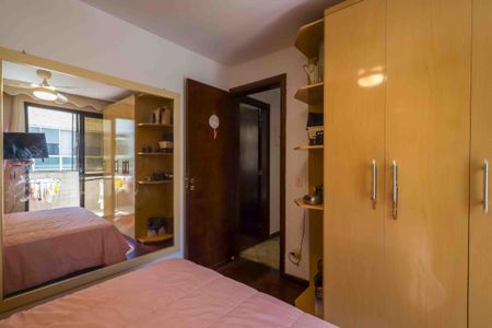 Apartamento à venda com 95m², 3 quartos e sem vaga Apartamento à venda com 95m², 3 quartos e sem vagaSuíte