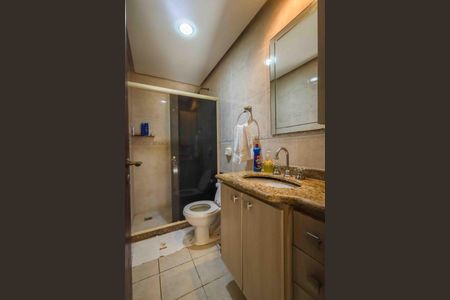 Apartamento à venda com 95m², 3 quartos e sem vaga Apartamento à venda com 95m², 3 quartos e sem vagaBanheiro Social