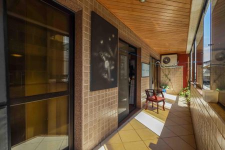 Apartamento à venda com 95m², 3 quartos e sem vaga Apartamento à venda com 95m², 3 quartos e sem vagaVaranda