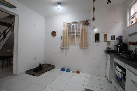 Casa de condomínio à venda com 135m², 2 quartos e 2 vagasCozinha