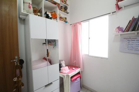 Casa de condomínio à venda com 135m², 2 quartos e 2 vagasQuarto 2