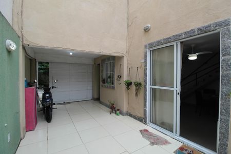 Casa de condomínio à venda com 135m², 2 quartos e 2 vagasGaragem