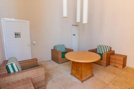 Apartamento à venda com 72m², 2 quartos e 1 vaga Apartamento à venda com 72m², 2 quartos e 1 vagaCondomínio