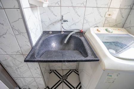 Apartamento à venda com 45m², 2 quartos e 1 vaga Apartamento à venda com 45m², 2 quartos e 1 vagaÁrea de serviço