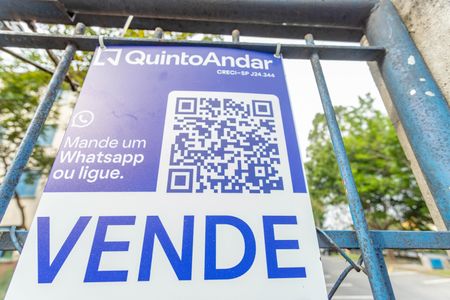 Apartamento à venda com 45m², 2 quartos e 1 vaga Apartamento à venda com 45m², 2 quartos e 1 vagaPlaca