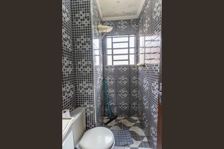 Apartamento à venda com 45m², 2 quartos e 1 vaga Apartamento à venda com 45m², 2 quartos e 1 vagaBanheiro