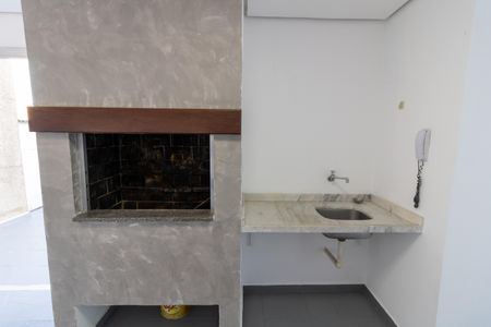 Apartamento à venda com 136m², 2 quartos e 1 vaga Apartamento à venda com 136m², 2 quartos e 1 vagaChurrasqueira