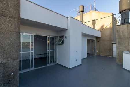 Apartamento à venda com 136m², 2 quartos e 1 vaga Apartamento à venda com 136m², 2 quartos e 1 vagaTerraço