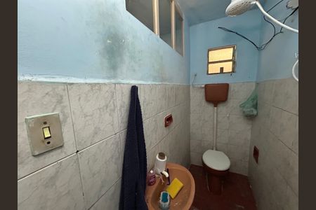 Casa à venda com 28m², 1 quarto e sem vagaBanheiro