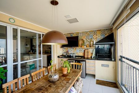 Apartamento para alugar com 86m², 2 quartos e 2 vagasVaranda