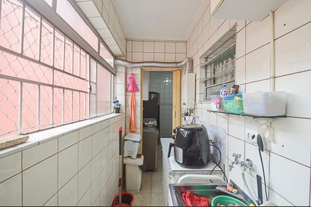 Apartamento à venda com 61m², 2 quartos e 1 vaga Apartamento à venda com 61m², 2 quartos e 1 vagaÁrea de Serviço