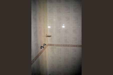 Casa de condomínio à venda com 250m², 4 quartos e 1 vaga Casa de condomínio à venda com 250m², 4 quartos e 1 vagaBanheiro Social