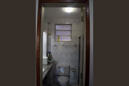 Casa de condomínio à venda com 250m², 4 quartos e 1 vaga Casa de condomínio à venda com 250m², 4 quartos e 1 vagaBanheiro do Quarto 3