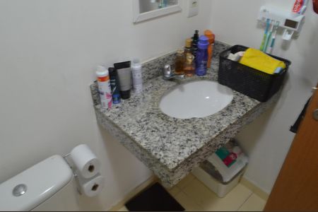 Apartamento à venda com 66m², 2 quartos e 1 vagaBanheiro da Suíte