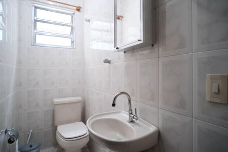 Casa à venda com 110m², 3 quartos e 2 vagasBanheiro 3