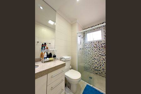 Apartamento à venda com 108m², 3 quartos e 2 vagas Apartamento à venda com 108m², 3 quartos e 2 vagasBanheiro da Suíte