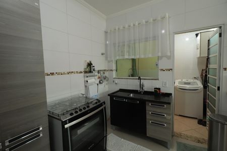 Apartamento à venda com 64m², 2 quartos e 1 vagaCozinha