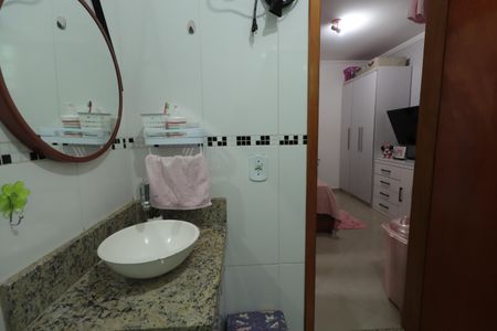 Apartamento à venda com 64m², 2 quartos e 1 vagaBanheiro 2