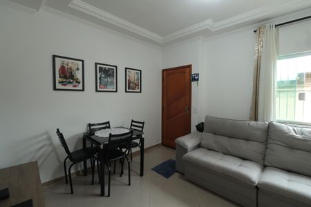 Apartamento à venda com 64m², 2 quartos e 1 vagaSala