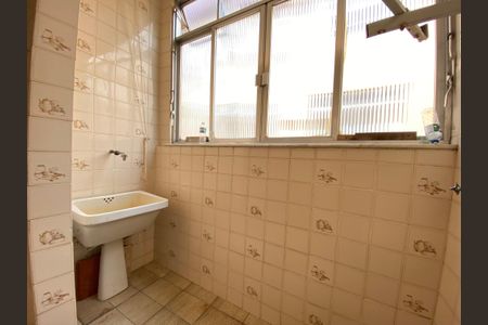 Apartamento à venda com 60m², 1 quarto e sem vagaCozinha e Área de Serviço