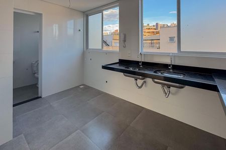 Apartamento à venda com 112m², 3 quartos e 3 vagas Apartamento à venda com 112m², 3 quartos e 3 vagasCozinha