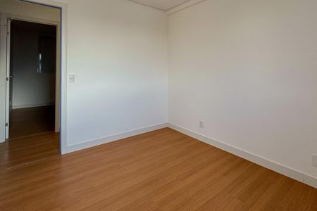 Apartamento à venda com 112m², 3 quartos e 3 vagas Apartamento à venda com 112m², 3 quartos e 3 vagasQuarto 3 - Suíte