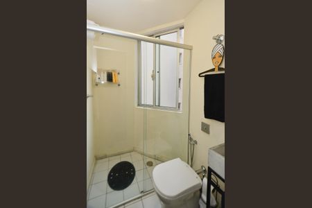 Apartamento à venda com 110m², 2 quartos e 4 vagas Apartamento à venda com 110m², 2 quartos e 4 vagasBanheiro suite