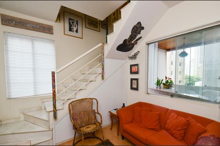 Apartamento à venda com 110m², 2 quartos e 4 vagas Apartamento à venda com 110m², 2 quartos e 4 vagasSala de tv