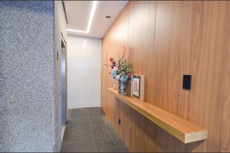 Apartamento à venda com 110m², 2 quartos e 4 vagas Apartamento à venda com 110m², 2 quartos e 4 vagasGaragem