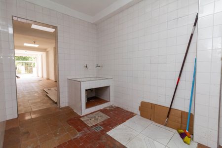 Casa à venda com 180m², 2 quartos e 4 vagasÁrea de Serviço