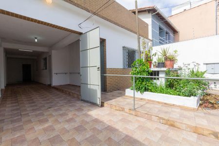 Casa à venda com 180m², 2 quartos e 4 vagasGaragem