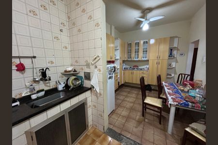 Casa à venda com 220m², 3 quartos e sem vagaCozinha
