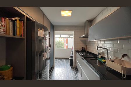 Apartamento à venda com 100m², 2 quartos e 1 vaga Apartamento à venda com 100m², 2 quartos e 1 vagaCozinha