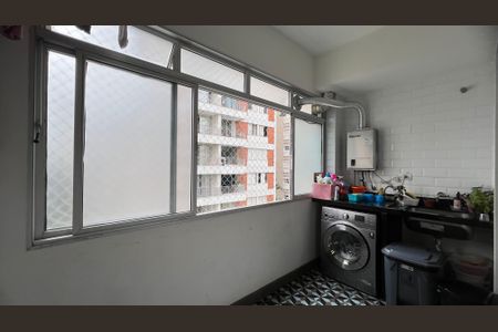 Apartamento à venda com 100m², 2 quartos e 1 vaga Apartamento à venda com 100m², 2 quartos e 1 vagaÁrea de Serviço